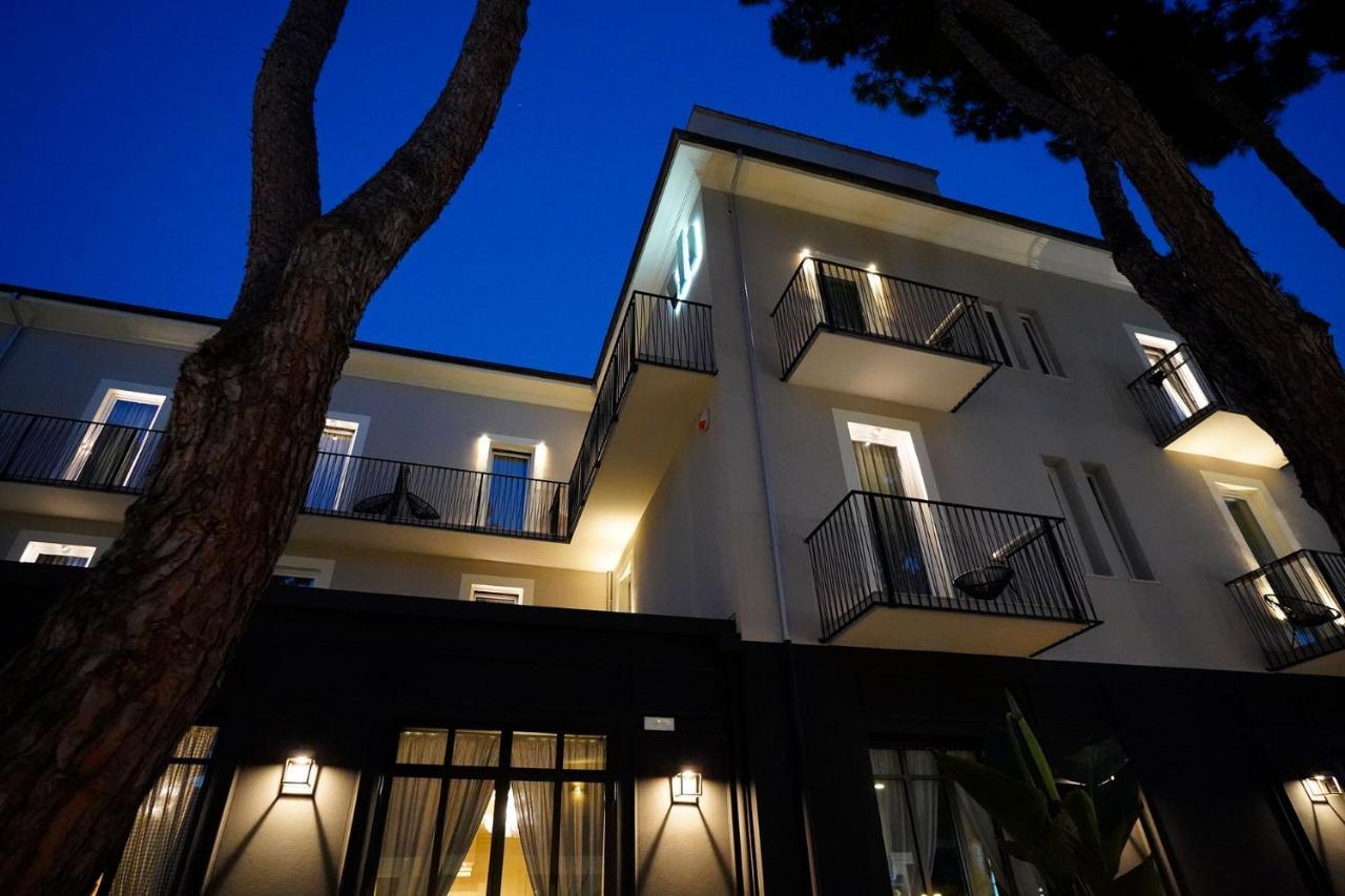 Hotel Vagabond Riccione Exterior foto
